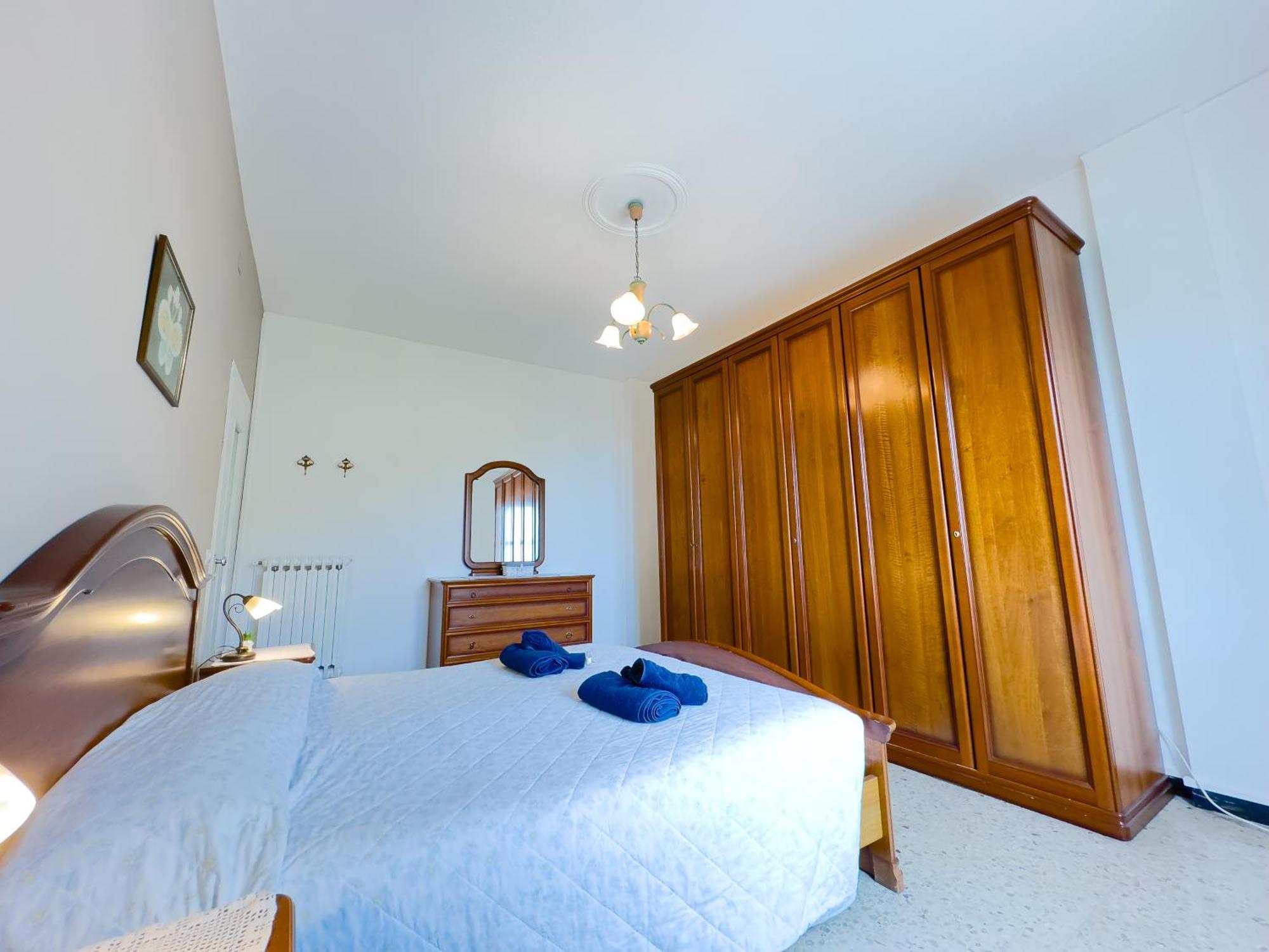 Sanremo Mare E Relax - Affittasi "Casa Illiade" Con Parcheggio Libero, Terrazza E Wi-Fi Apartamento Exterior foto